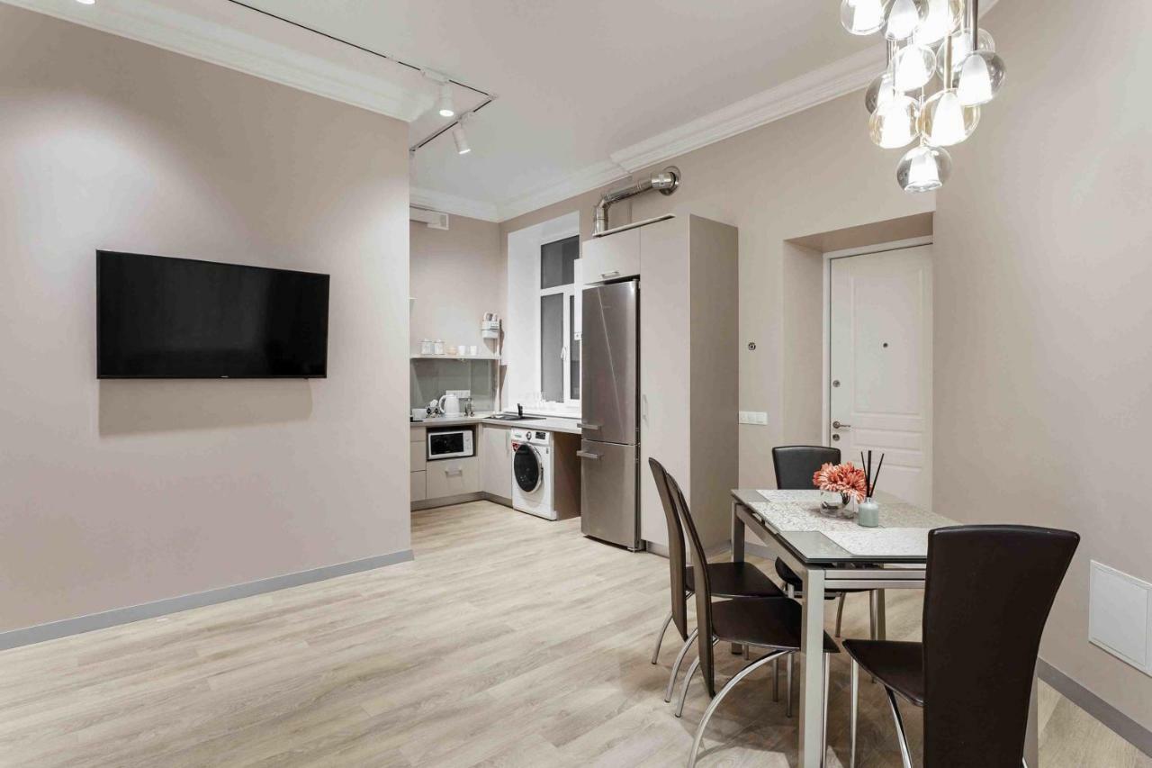 Central Barkar Apartments Odessa Exteriör bild